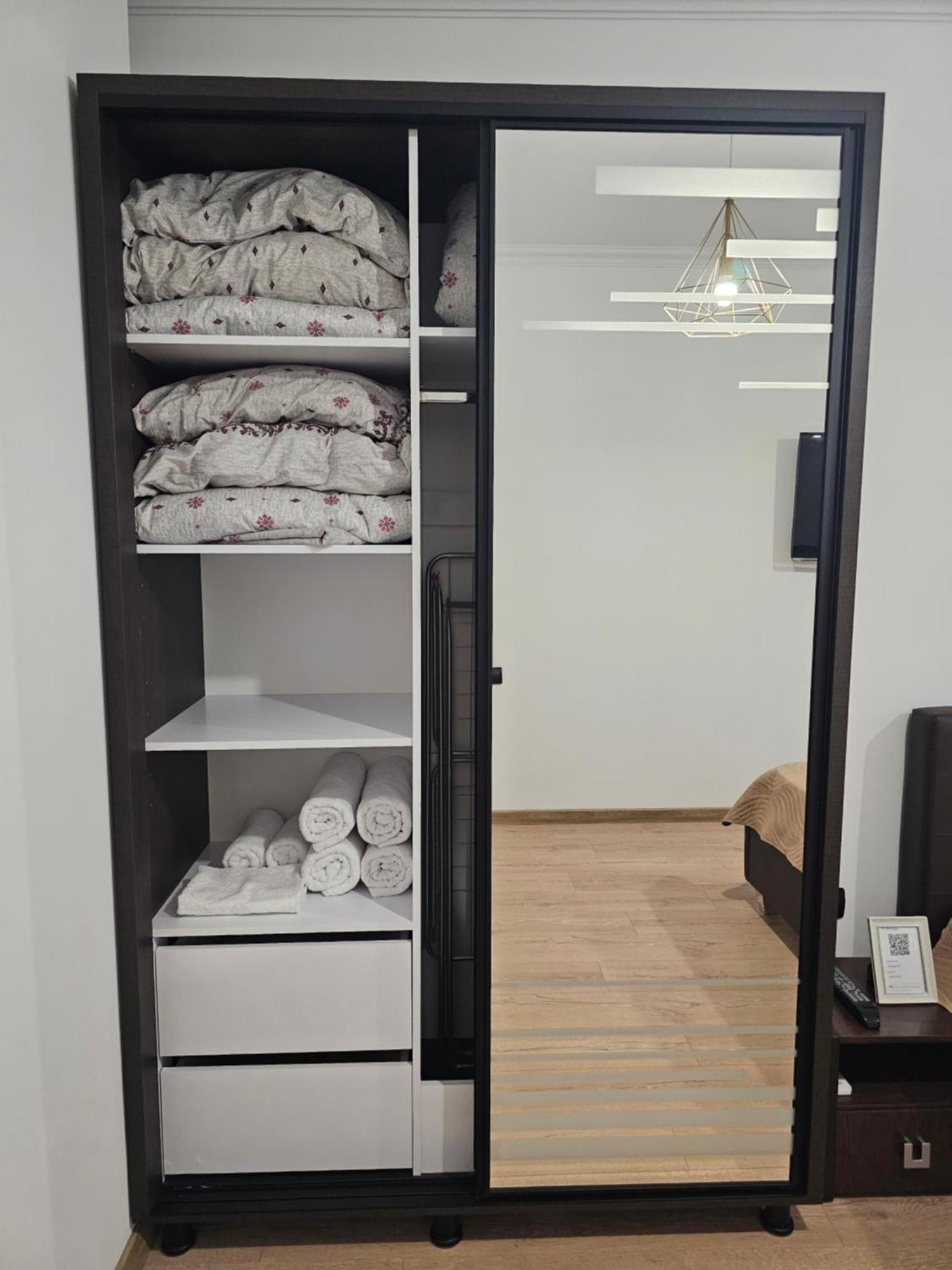 Cathedral Park&Pedestrian Zone Apartment! 키시나우 외부 사진